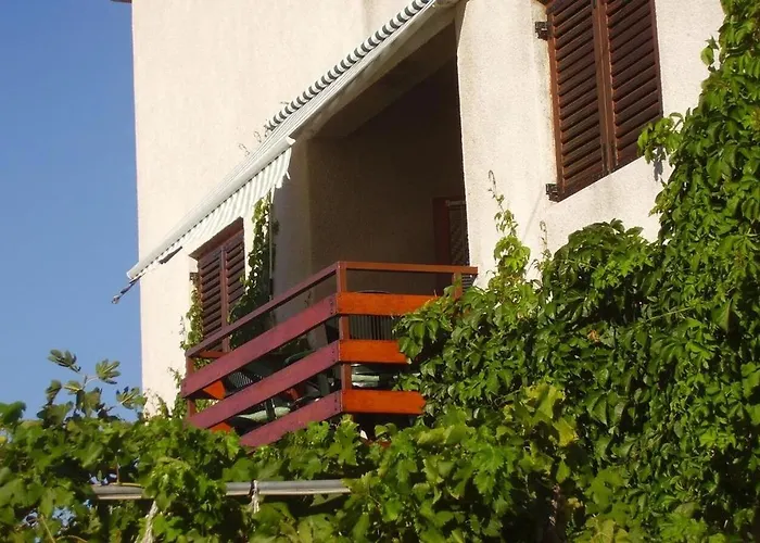 Mir Lejlighed Betina (Sibenik-Knin)